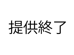 金髪ギャルが自宅でおまんこくぱぁ?　隣に聞こえないようにオナニー